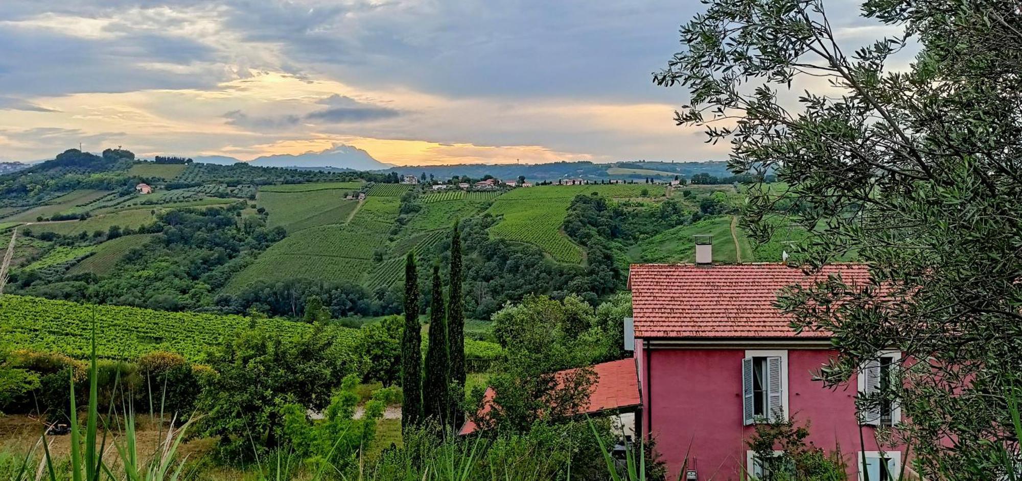 Agriturismo Campoletizia Miglianico Exterior photo